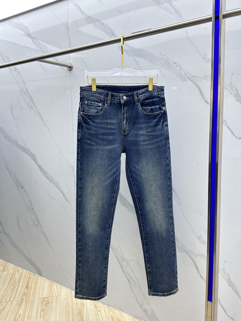 chr1st1an D10r jeans